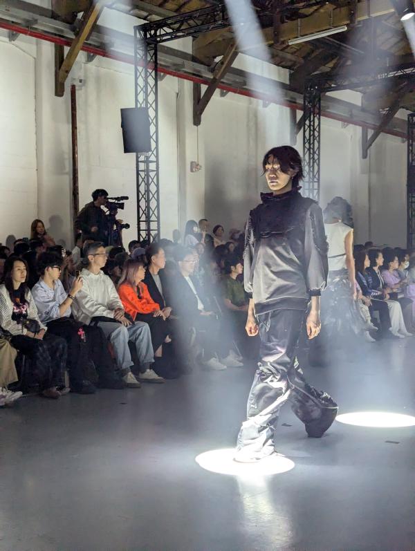 images/2026-04-10 19.35.49.jpg