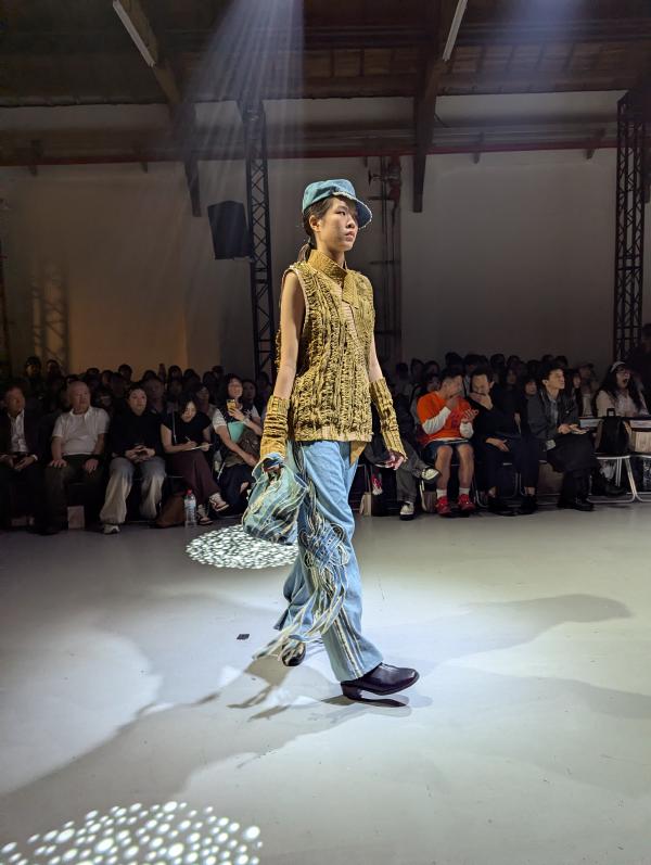 images/2026-04-10 20.07.53.jpg