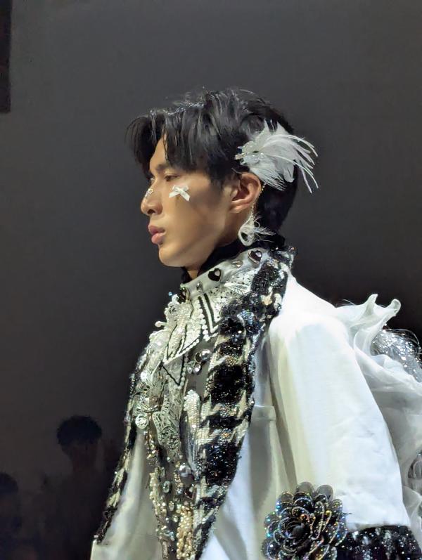 images/2026-04-10 20.09.36.jpg